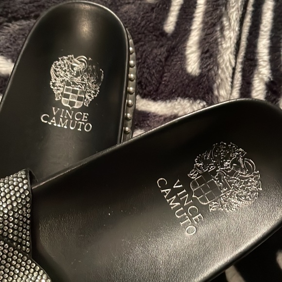 Vince Camuto Kevin Braided Embellished Slide Sandal - Picture 5 of 5